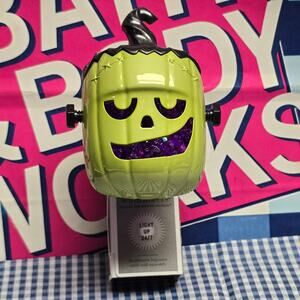 BBW Pumpkin Frankenstein Light Up 24/7 Wallflower Fragrance Plug In Home Decor